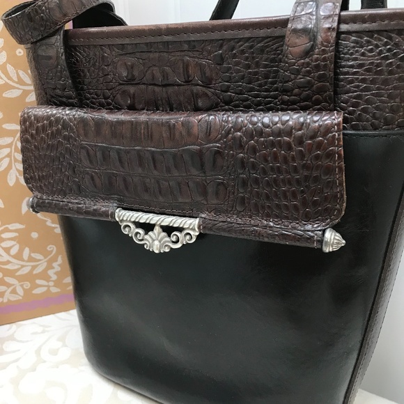 Brighton Carmen Bucket Bag - Picture 2 of 6